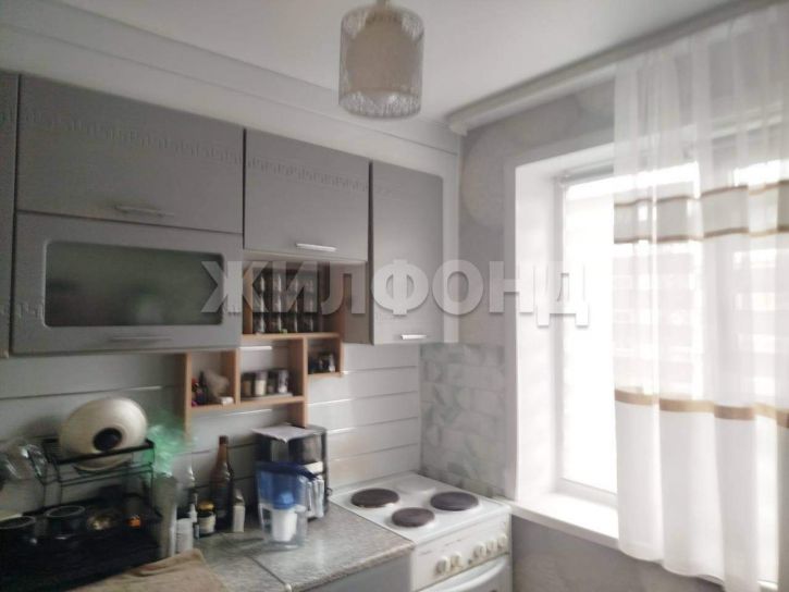 2-комн квартира Ленина проспект, д.100