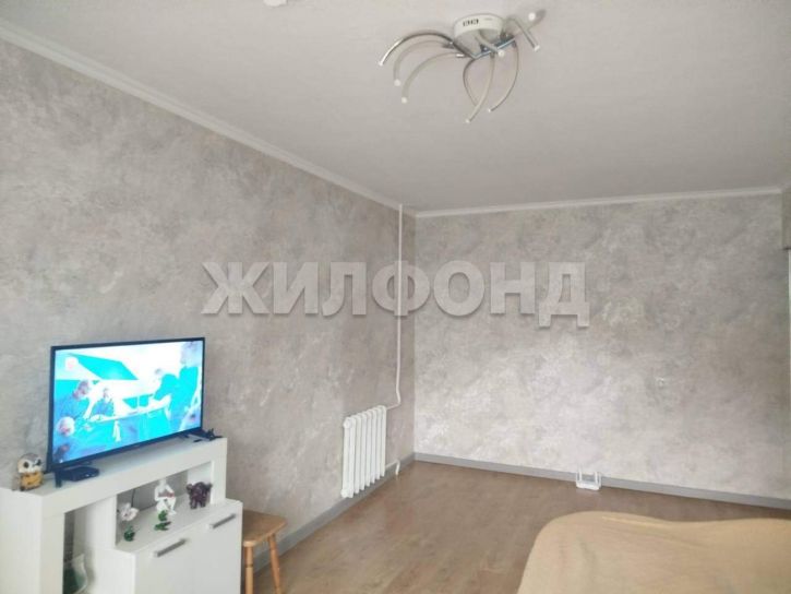 2-комн квартира Ленина проспект, д.100