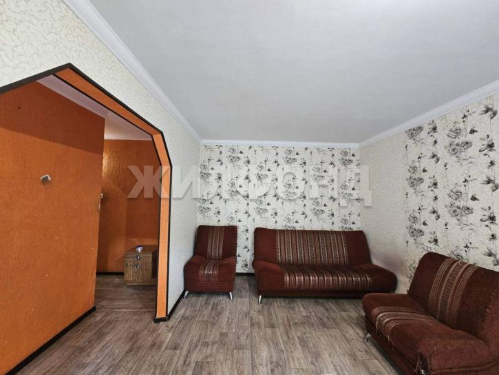 2-комн квартира Ленина проспект, д.104