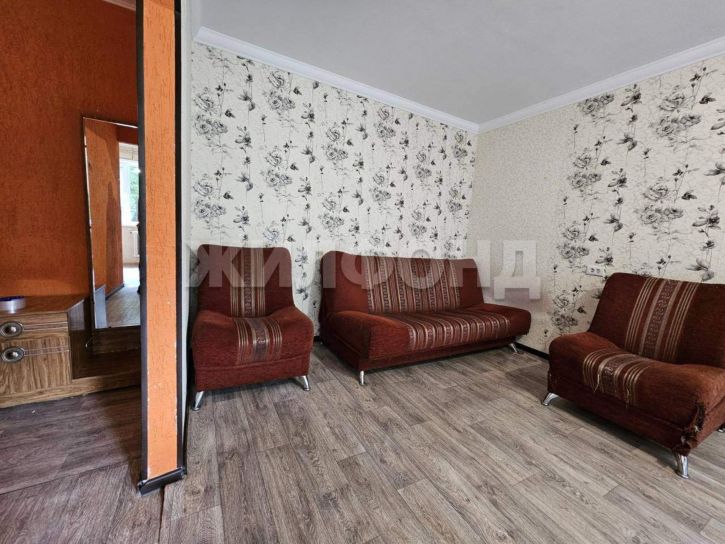 2-комн квартира Ленина проспект, д.104