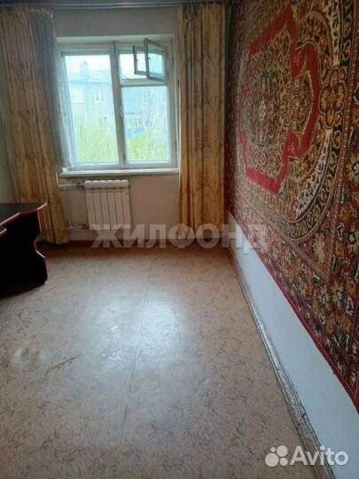 2-комн квартира Сибиряков-Гвардейцев улица, д.300