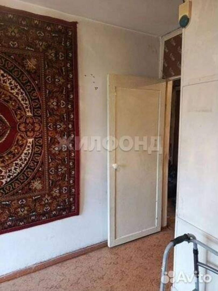 2-комн квартира Сибиряков-Гвардейцев улица, д.300