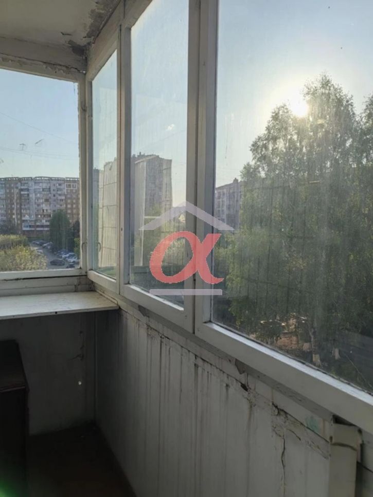 4-комн квартира Комсомольский проспект, 49