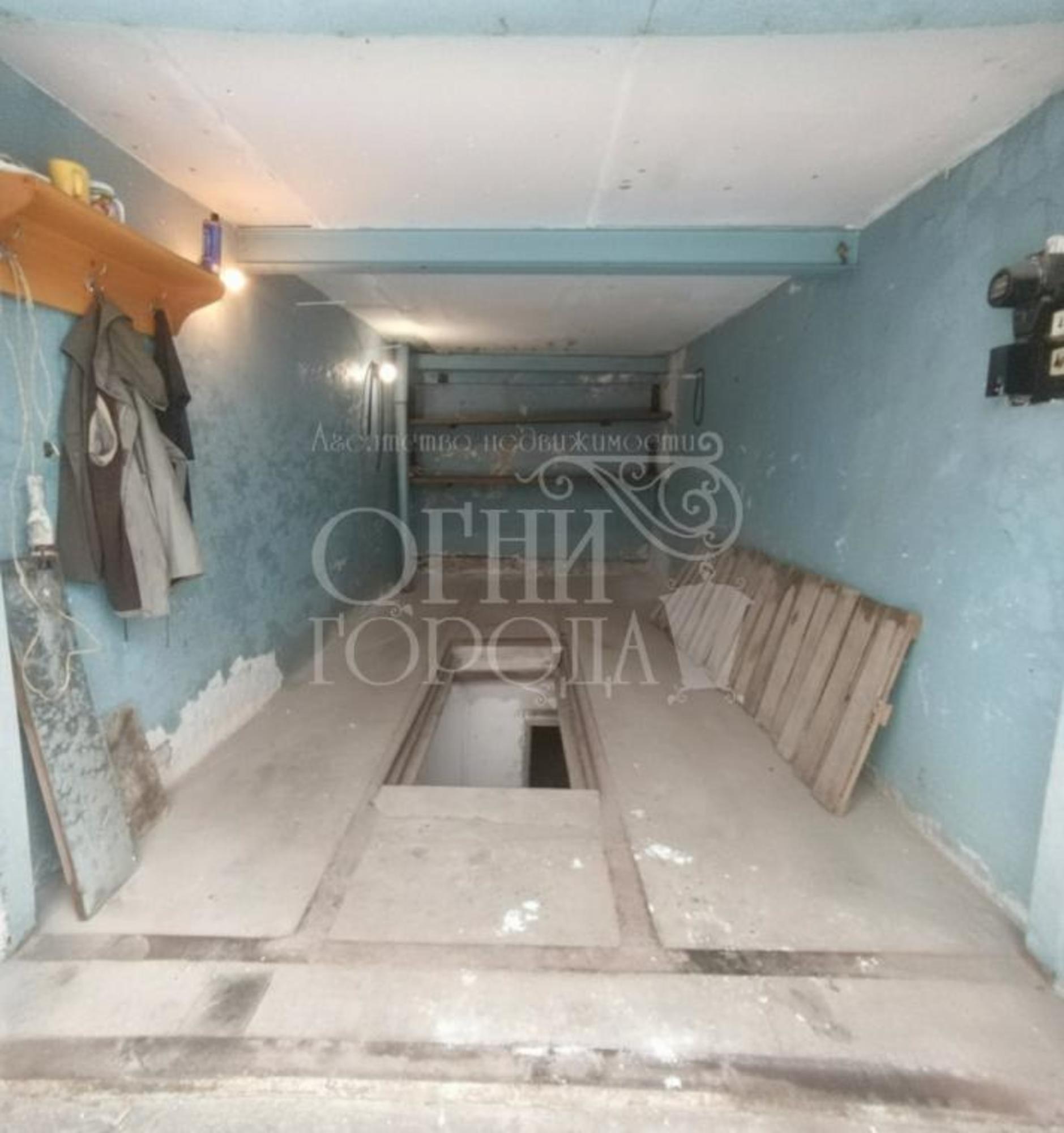 Купить гараж, место в паркинге за 685 000 рублей на Станционная, 3а