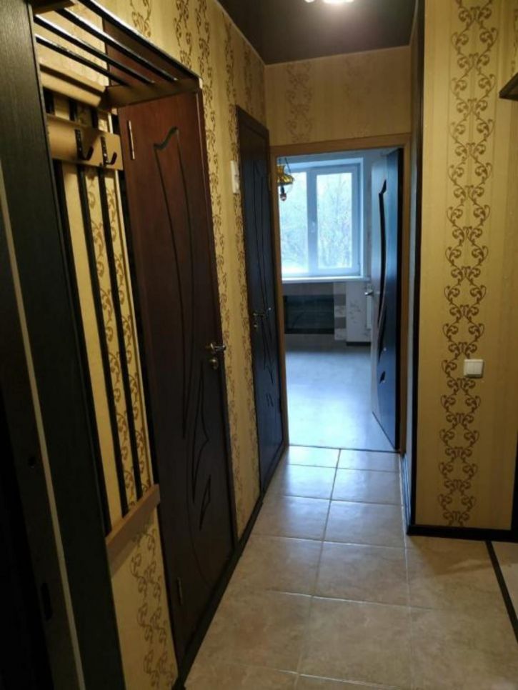 2-комн квартира б-р Строителей, 41