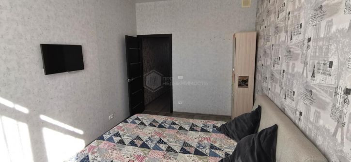 3-комн квартира в новом доме б-р Осенний, 6