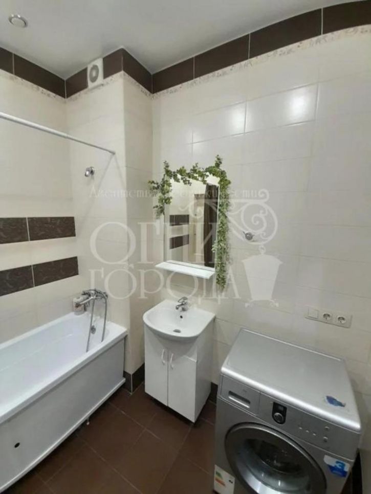 2-комн квартира Московский пр-кт, 8 корп 2