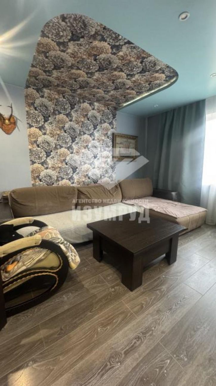 3-комн квартира Дружбы, 1б