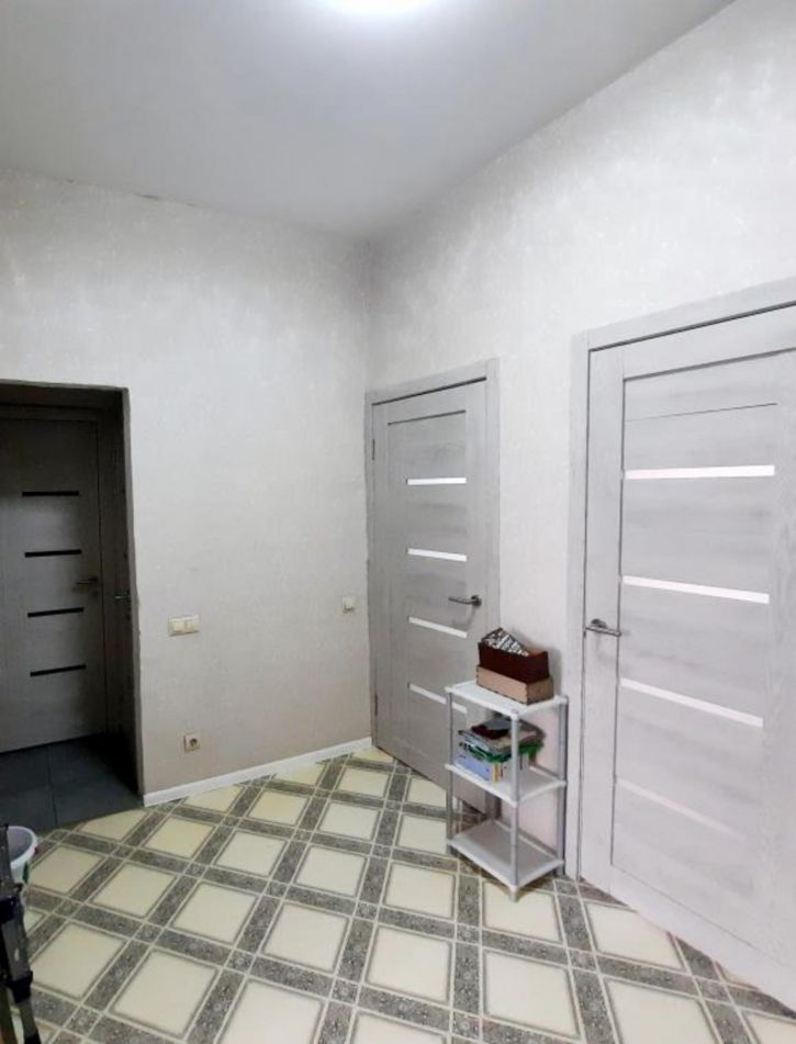 3-комн квартира Ушакова, 3