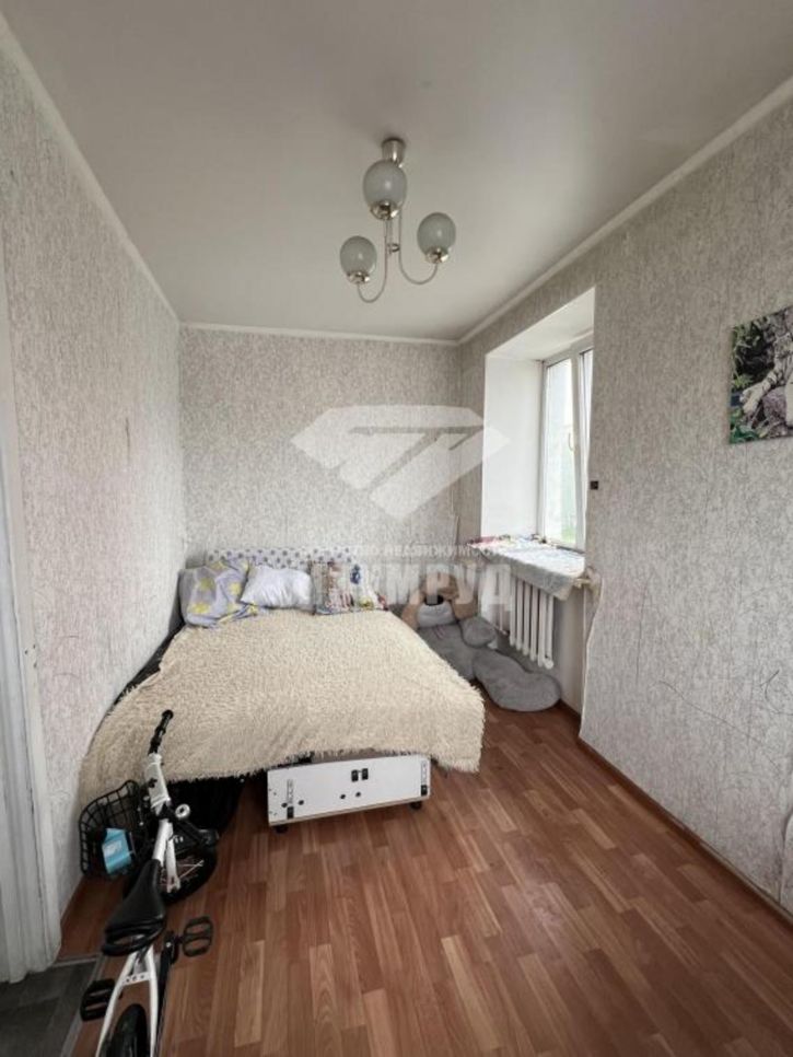 2-комн квартира Шахтеров пр-кт, 37
