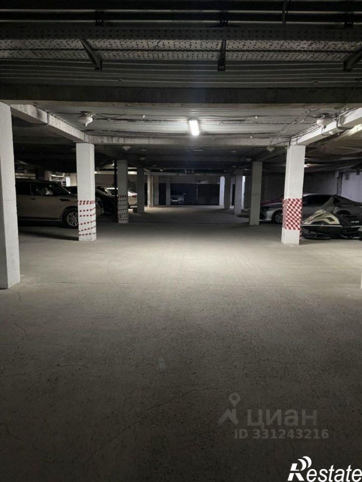 Гараж/парковка Комсомольский пр-кт, 11а,  д. 11а