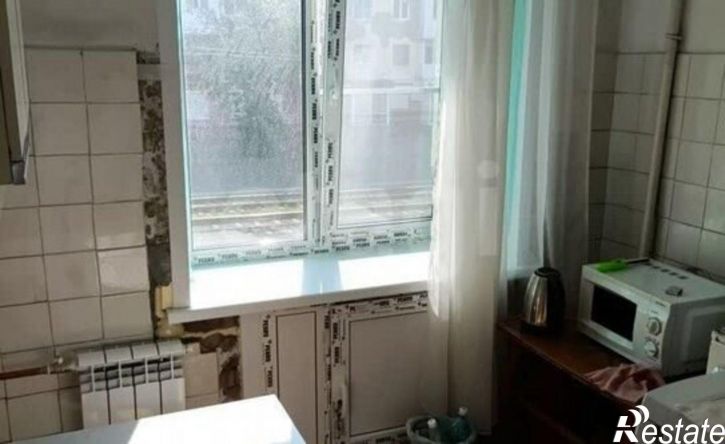 2-комн квартира улица Дзержинского, 13,  д. 13