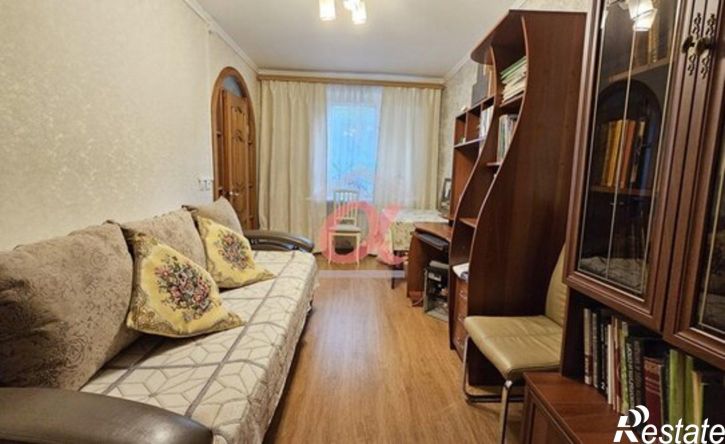 2-комн квартира пр-кт Шахтеров, 37,  д. 37