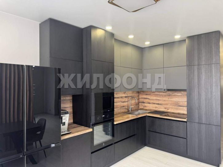 3-комн квартира Искитимская Набережная улица, д.102
