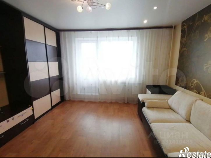 1-комн квартира Космическая улица, 27,  д. 27
