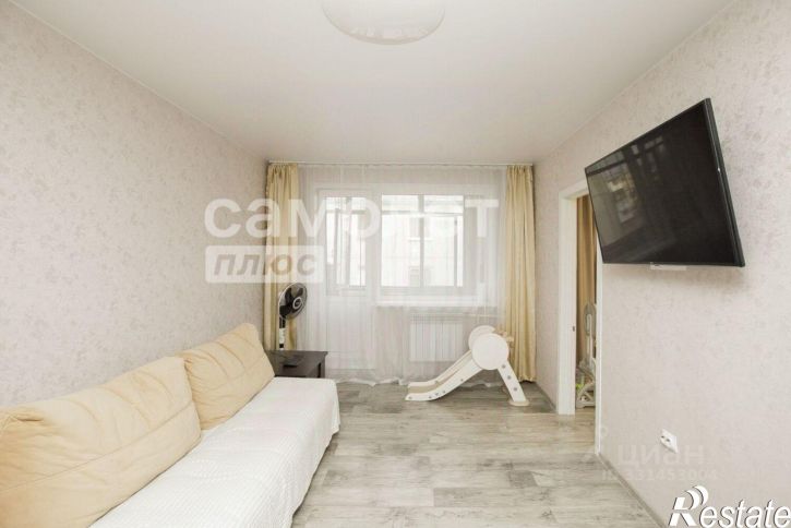 3-комн квартира б-р Строителей, 21Б,  д. 21Б