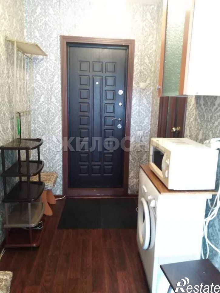 Комната Строителей бульвар, д.13