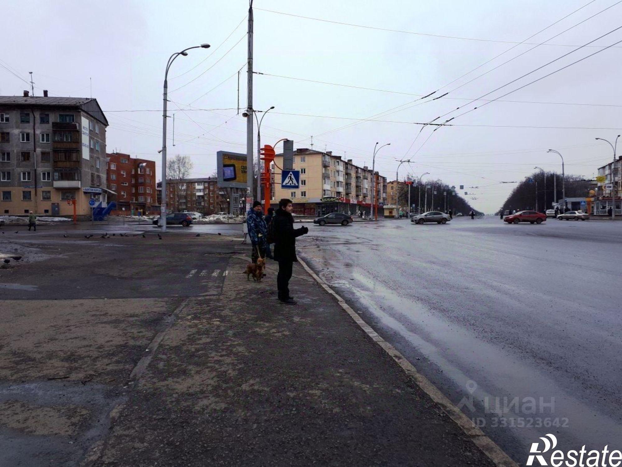 Купить торговое помещение за 12 438 200 рублей на ул Волгоградская, 21