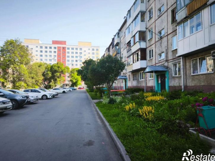 2-комн квартира б-р Строителей, 25в