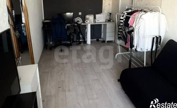 2-комн квартира Космическая улица, 37,  д. 37