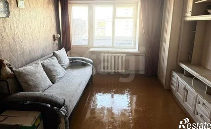 2-комн квартира Космическая улица, 37,  д. 37