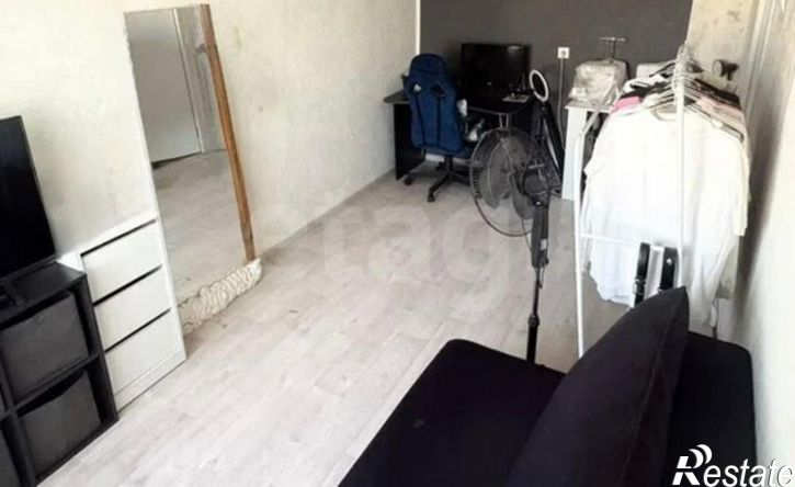 2-комн квартира Космическая улица, 37,  д. 37