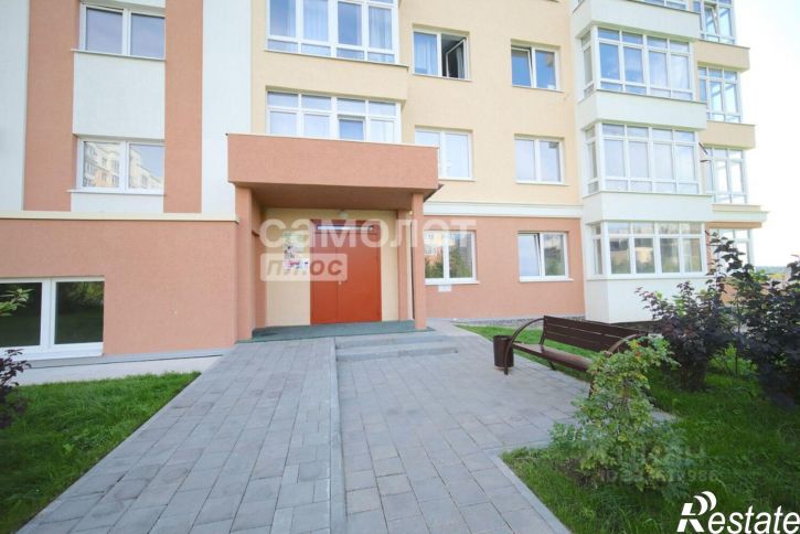 1-комн квартира в новом доме Солнечный б-р, 32,  д. 32