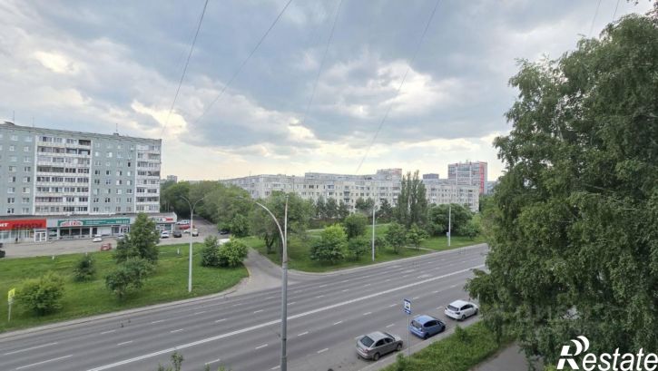 2-комн квартира проспект Химиков, 22,  д. 22