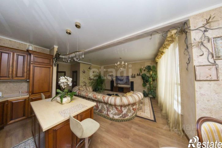 5-комн квартира ул Соборная, 3,  д. 3