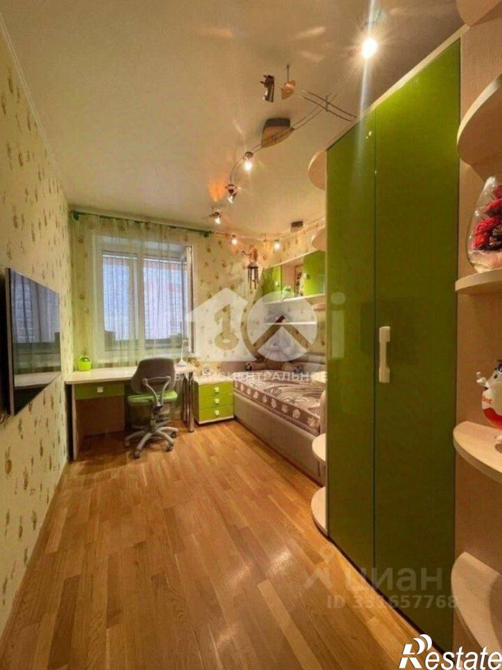4-комн квартира ул Веры Волошиной, 41/1,  д. 41/1