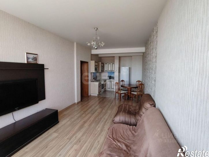 3-комн квартира б-р Строителей, 53,  д. 53