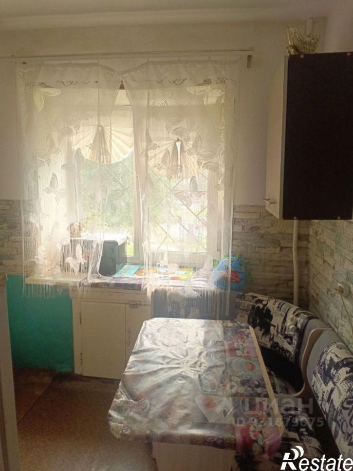 1-комн квартира пр-кт Шахтеров, 67,  д. 67