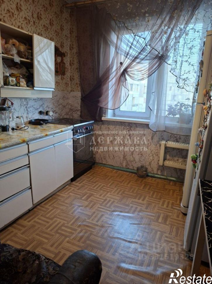 3-комн квартира пр-кт Шахтеров, 85А,  д. 85А
