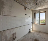 3-комн, 60кв м, этаж 8/9 б-р Строителей, 24