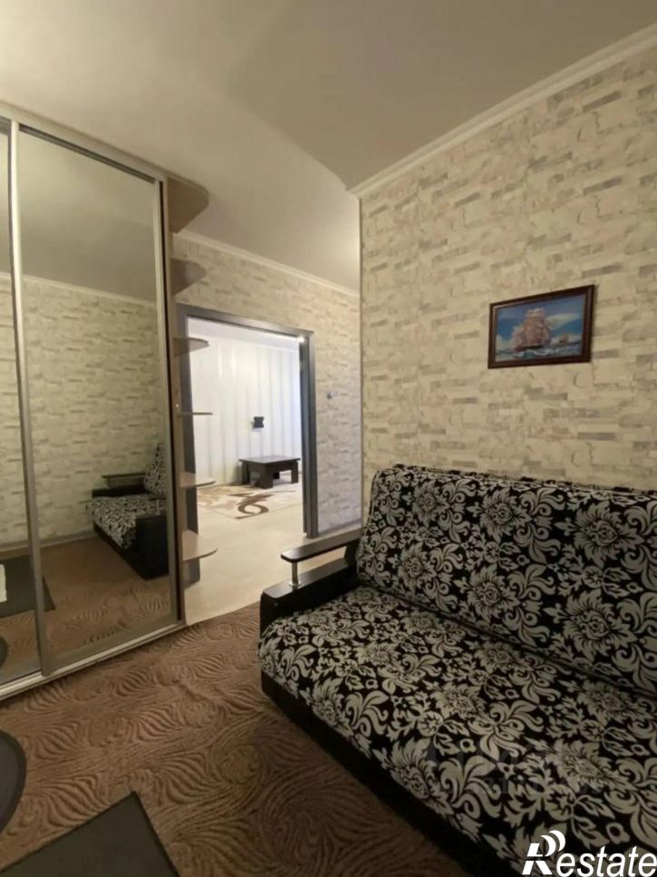 1-комн квартира ул Авроры, 14,  д. 14