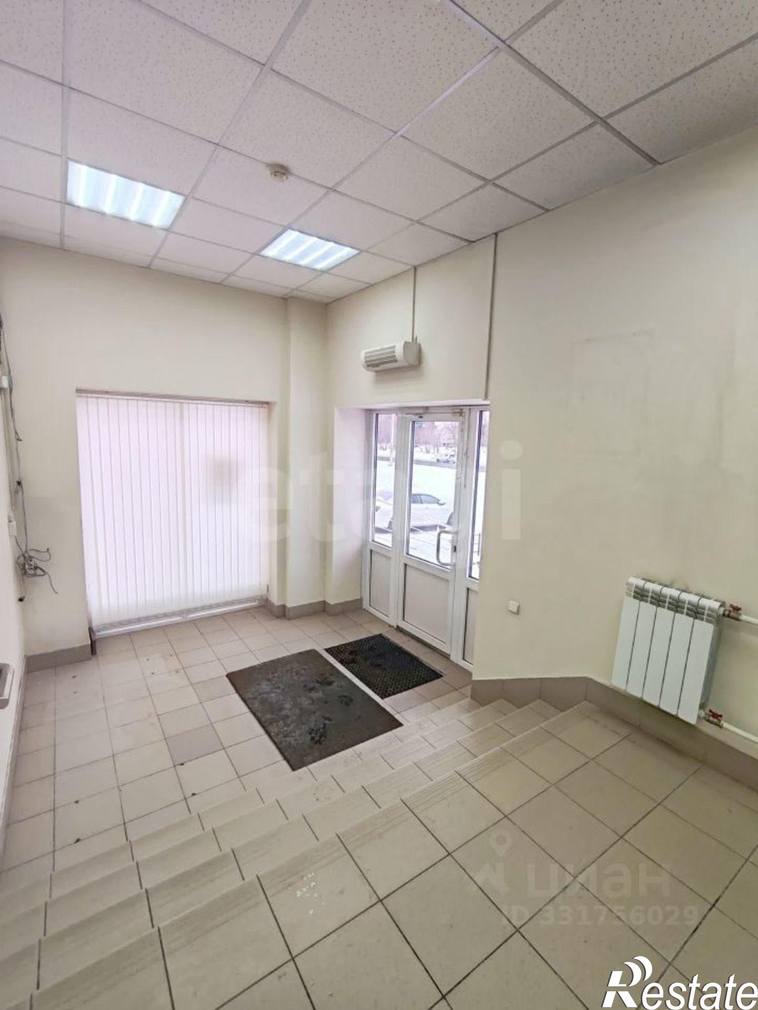 Купить офис, помещение под офис за 44 042 100 рублей на Молодежный пр-кт, 3а