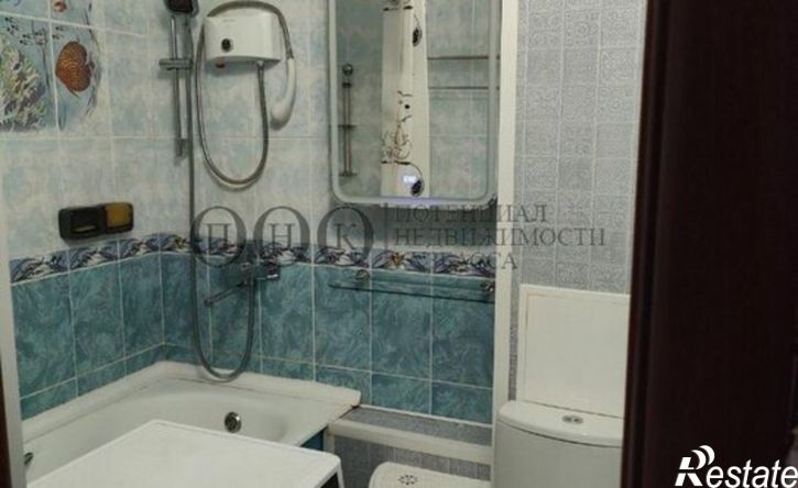 2-комн квартира ул Сибиряков-Гвардейцев, 328,  д. 328