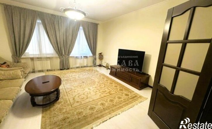3-комн квартира пр-кт Шахтеров, 70,  д. 70
