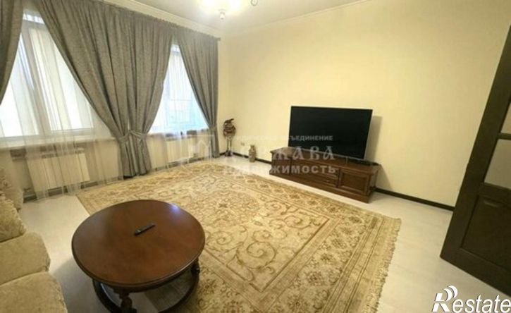 3-комн квартира пр-кт Шахтеров, 70,  д. 70