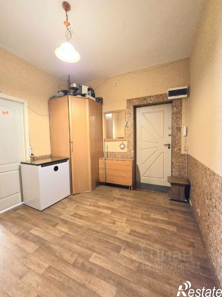 3-комн квартира пр-кт Шахтеров, 62б,  д. 62б