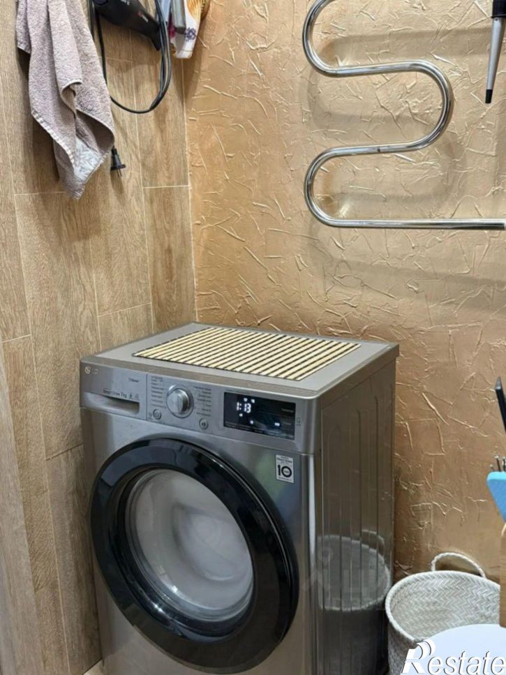 1-комн квартира ул Веры Волошиной, 40а,  д. 40а