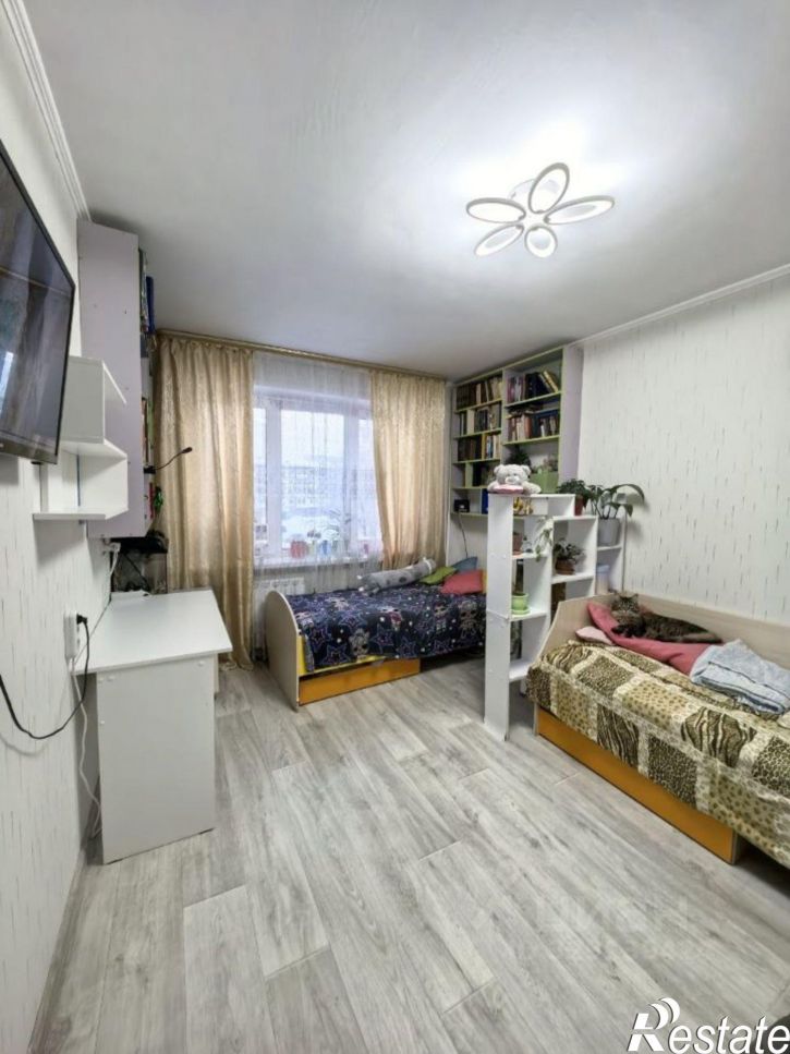 3-комн квартира пр-кт Химиков, 17,  д. 17