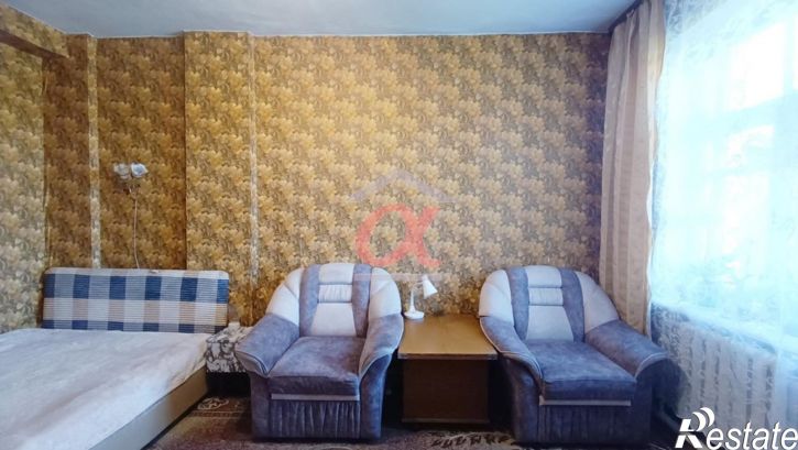 3-комн квартира Славы улица, 19