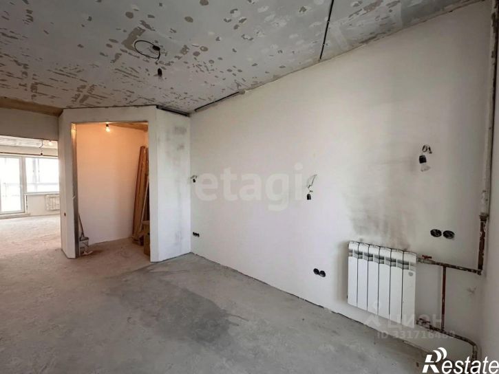 3-комн квартира б-р Строителей, 24,  д. 24