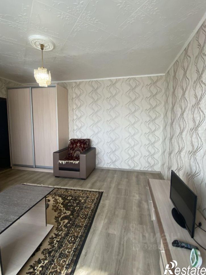 1-комн квартира Молодежный пр-кт, 11,  д. 11