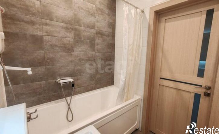 1-комн квартира б-р Строителей, 60 2,  д. 60 2,  к. 2