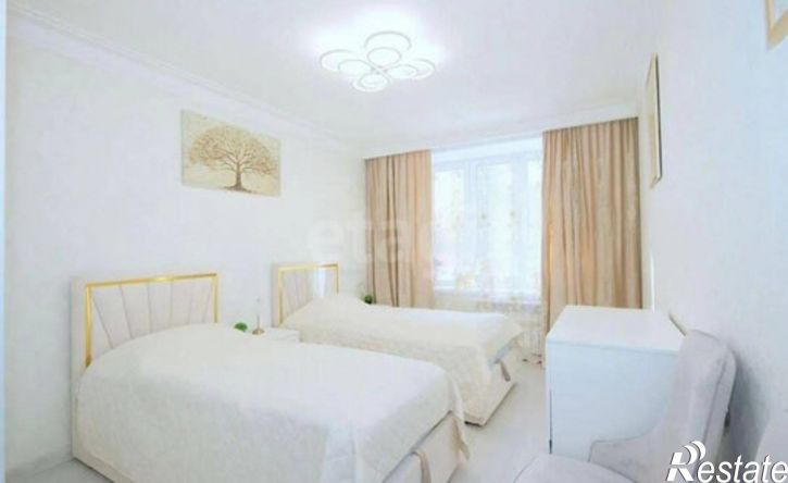 3-комн квартира б-р Строителей, 67,  д. 67