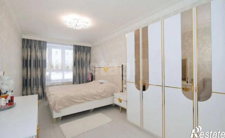 3-комн квартира б-р Строителей, 67,  д. 67