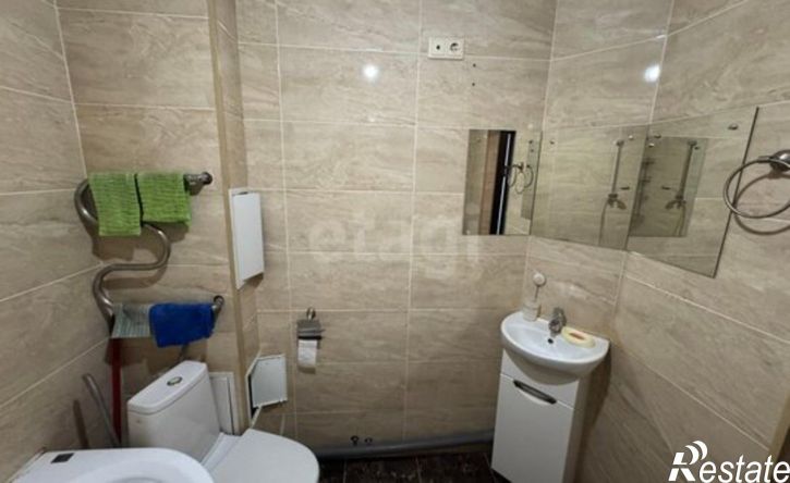 2-комн квартира пр-кт Шахтеров, 70а,  д. 70а