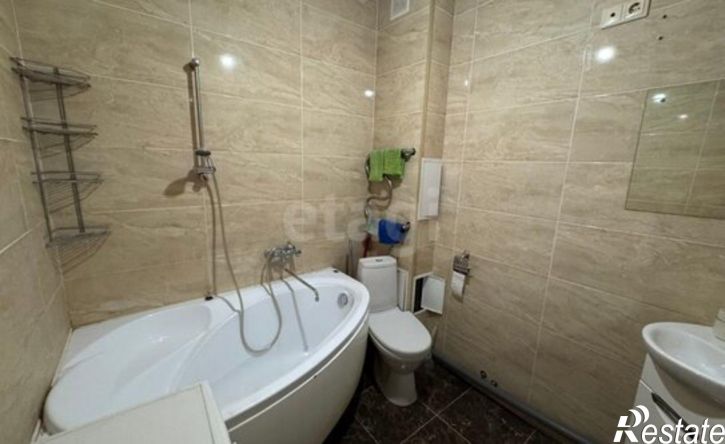 2-комн квартира пр-кт Шахтеров, 70а,  д. 70а